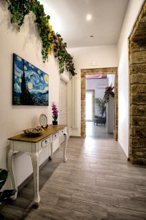 GARDEN HOUSE: APARTMENTS AND ROOMS FOR HOLIDAYS - Palermo - 9