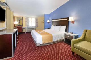 Days Inn by Wyndham Nanuet / Spring Valley - 1