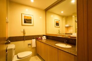 Ellaa Hotel Gachibowli - Hyderabad - 8
