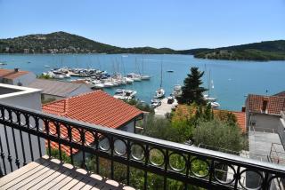 Villa Pina Apartment Evitos - Tisno - 9