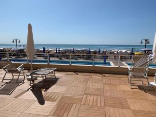 Sea view apartment with swimming pool - Lido di Jesolo - 7