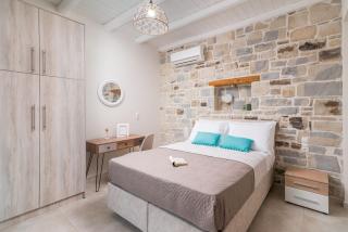 ELMARA - Crete Lux Beachside Private Pool Villas - 3
