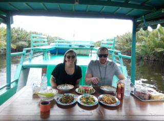 Arut Riverside Guesthouse - 7