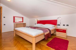 Panoramic View Apartment - Cres - 2