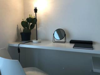 studio medieval city center at river de Leie - Gent - 7