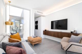 Amazing Art Deco Villa 150m to sea with Daily Housekeeping - Sliema - 3