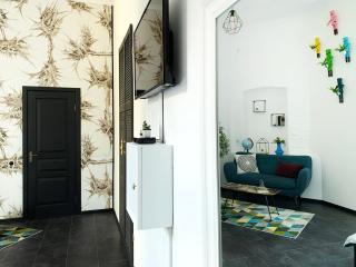 Avenue Apartments - 3