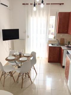 Minimal Apartment Center Kavala - 2