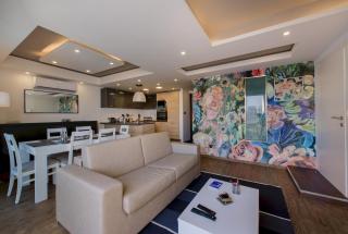 Stylish Seaview Apartment In a Prime Location - Sliema - 8