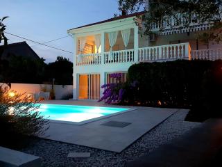 Holiday Home Villa Emma - Debeljak - 7