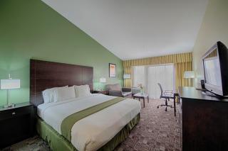Holiday Inn Express Hotel & Suites Solana Beach-Del Mar by IHG - Solana Beach - 4