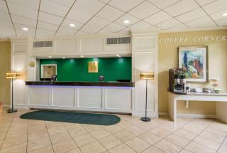 Quality Inn Roanoke Airport - Roanoke - 2