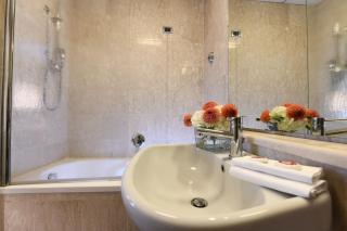 Bettoja Hotel Massimo d'Azeglio - Rome - 6