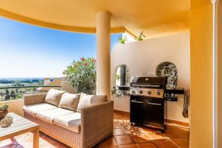 4 bedroom luxury duplex with sea views by Puerto Banus - Marbella - 7