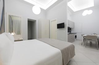 Dioniso’s Luxury Apartments Municipio - Naples - 3
