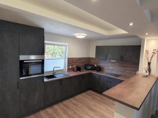 Noahs Apartments - 8