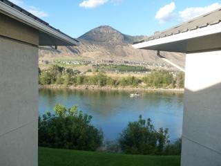 Riverland Inn & Suites - 2