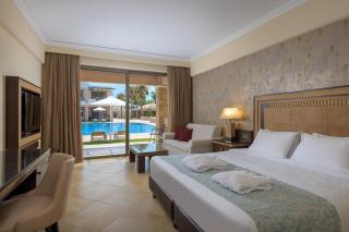 La Marquise Luxury Resort Complex - 1