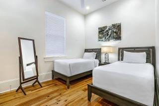 Hosteeva 3 BR Cottage Close to St Charles 5 m Ride to FQ - New Orleans - 2