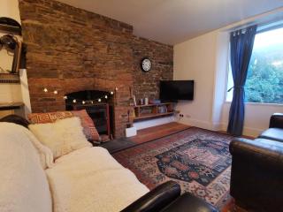 THE OLD RECTORY KIRKULLEN LOFT APARTMENT in Jacobstow 10 mins to Widemouth bay and Crackington Haven,15 mins Bude,20 mins tintagel, 27 mins Port Issac - Jacobstow - 4