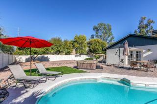 Bell Villa - Resort Living - Pool - Location - Events - Phoenix - 0