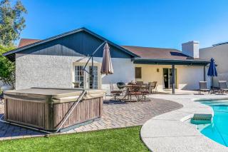 Bell Villa - Resort Living - Pool - Location - Events - Phoenix - 8