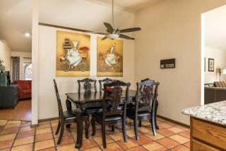Bell Villa - Resort Living - Pool - Location - Events - Phoenix - 1