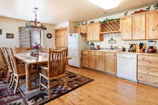 Moose Mountain Retreat - Fish Haven - 5