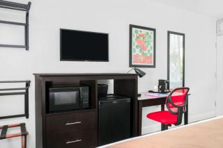 Quality Inn Miami South - Kendall - 2