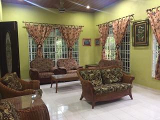 Homestay Cikgu Sungai Batu Besi - 4