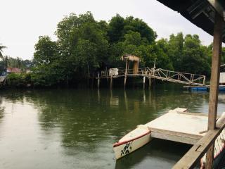 Homestay Cikgu Sungai Batu Besi - 2