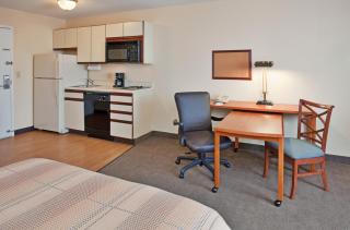 MainStay Suites Emporia - Emporia - 5
