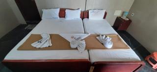 Hotel Prakash - 1