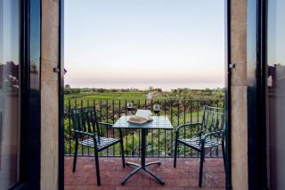 Villa Praiola - Exclusive seafacing mansion with pool and Jacuzzi - 3