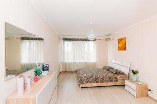 Luxury studio apart-hotel in Centre 2 room - Sumy - 3