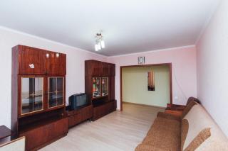 Apart-hotel Centr On Illinskaya 2 room 1 floor - Sumy - 3