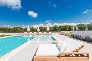 Rosmerta Villa, Chic & Prestigious, By ThinkVilla - Perama - 8