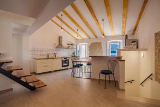 Apartmani Kraj mora - Cres - 0