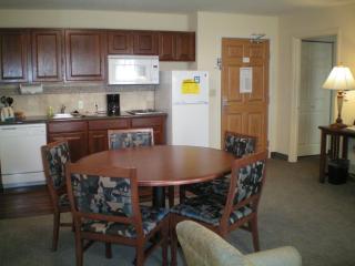 Staybridge Suites Wichita by IHG - Wichita - 4