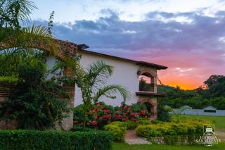 Hacienda San Vicente - Flores - 1