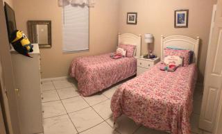Little Mermaid Villa- Beautiful Private Villa - Haines City - 2
