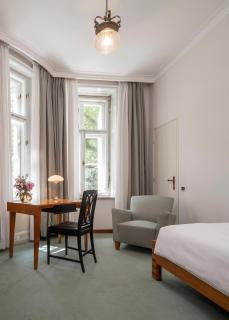 Parkhotel Laurin - 2