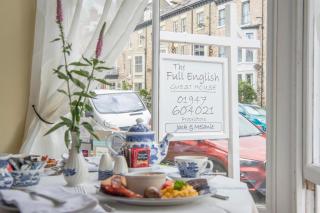 The Full English Guesthouse - 1