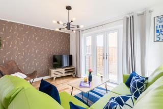 Sherlock Family and Contractor Home by Svelte Living Secure Parking - Birmingham - 0