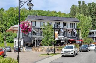 Hotel Le Mercier - 1