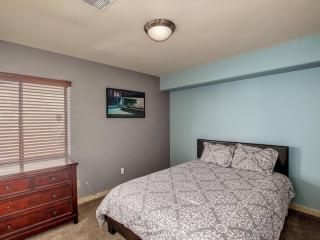 Kierland Villa · North Scottsdale Home w/Pool~Walk to Kierland Area - Scottsdale - 2