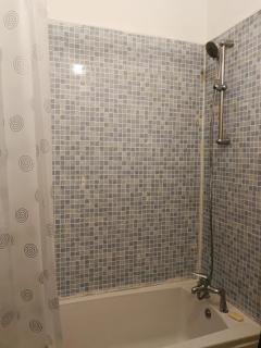 Budget Double Bedroom Near Glasgow City Centre and West End - Glasgow - 1
