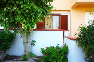 BeachSide Rooms & Suites - San Vito lo Capo - 1