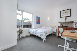 North Kensington - 6
