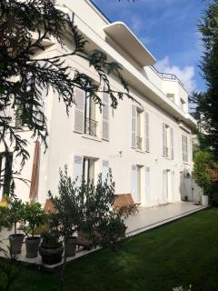 Exceptionnel, 130 m2, vue aérienne sur Paris - Ville-dʼAvray - 0